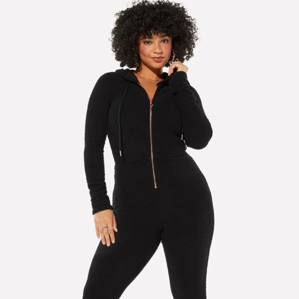 Yitty Pet Me Heart Pocket Onesie Bodysuit from Fabletics NWT NEW